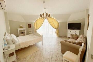 Семейный с видом на море в Гостинице La Grace